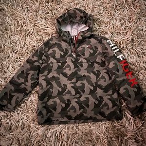 Boys Hildiger Pullover Lightweight half zipper